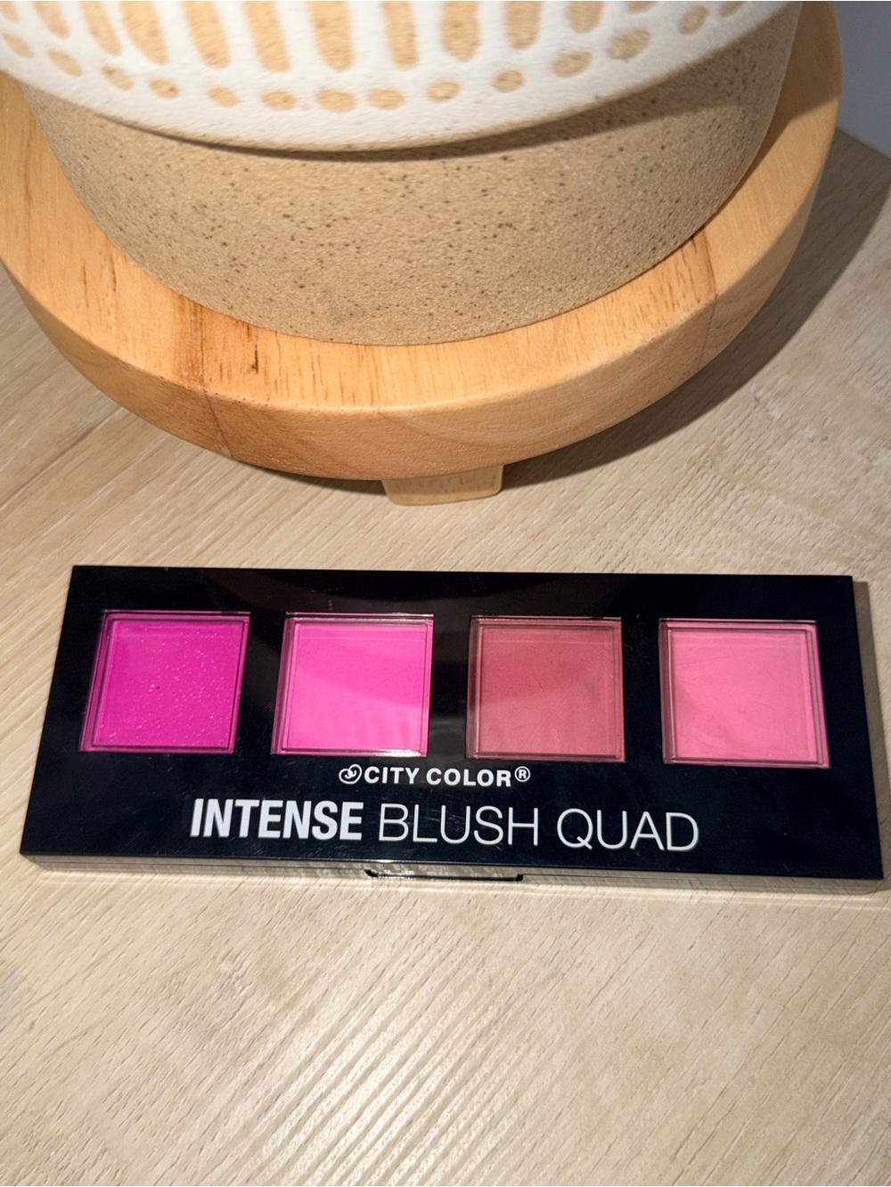 City Color Intense Blush Quad NEVER USED- Bright Fuchsia, Hot Pink, Rose, Pink
